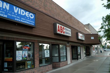 La Parisien - From Side (newer photo)